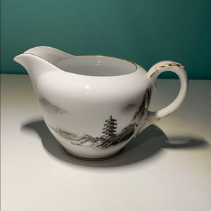 Fukagawa Arita Creamer 903 Hand Painted Japan